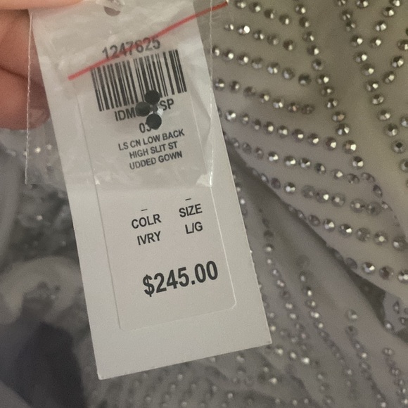 Honey Aubrey Christmas Gown - Picture 3 of 4